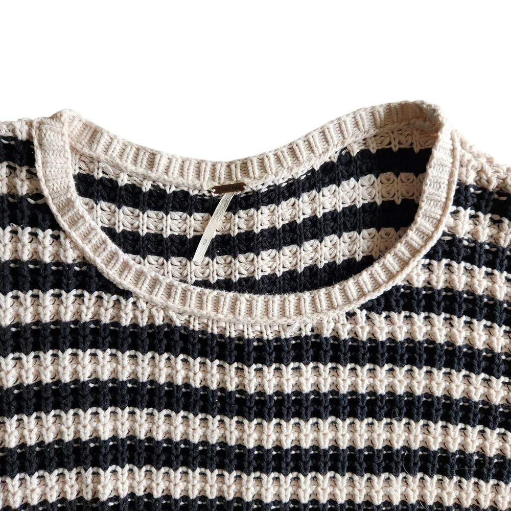 Free People At The Beach  Long Sleeve Cotton Pullover Sweater Ivory/Black Sz Med